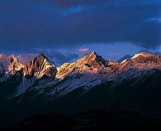 《艾尔登法环》登顶！IGN评十大Steam Deck游戏